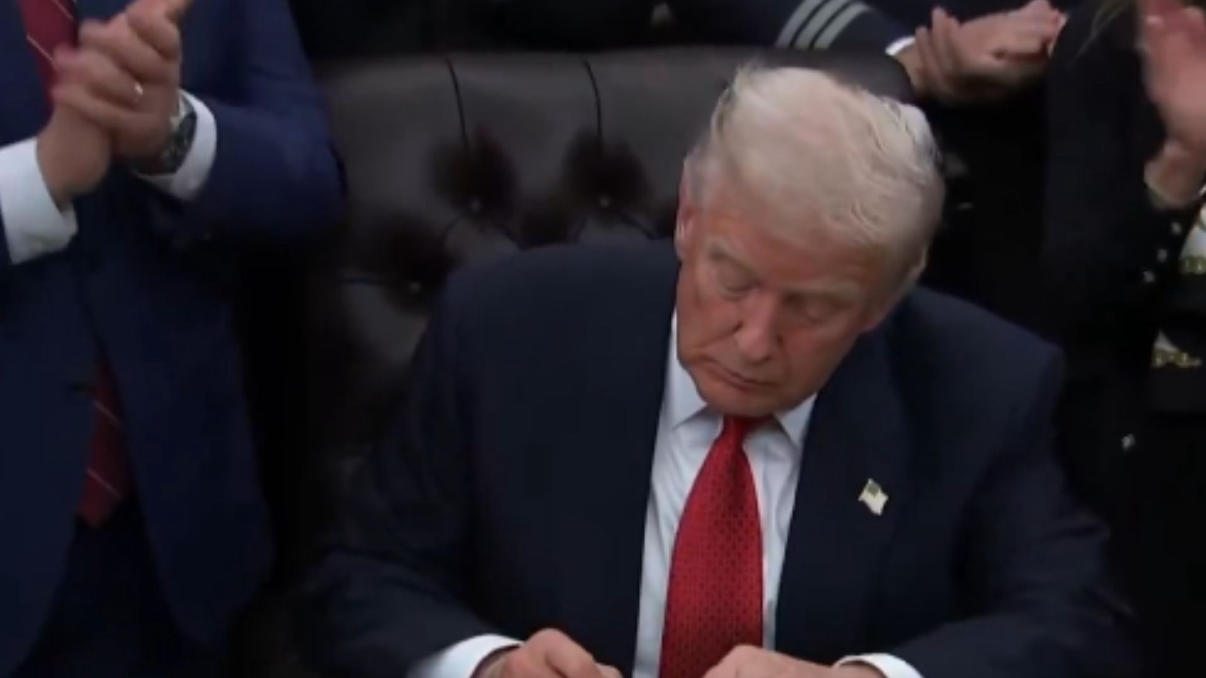 Trump Signs Funding Bill, Ends Record 43-Day Government Shutdown