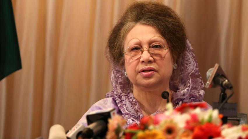 Bangladesh’s First Woman Prime Minister Khaleda Zia Dies at 80