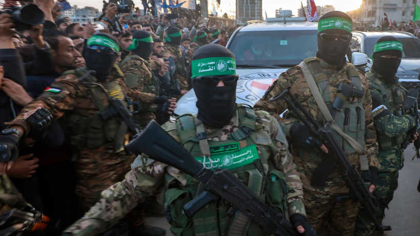 Hamas Signals Openness to Weapons Freeze, Rejects Disarmament