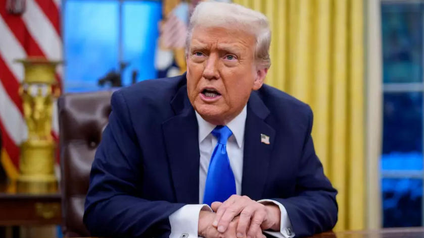 Trump Unveils $1 Million Golden Visa With Fast-Track Citizenship Trump Unveils $1 Million Golden Visa With Fast-Track Citizenship