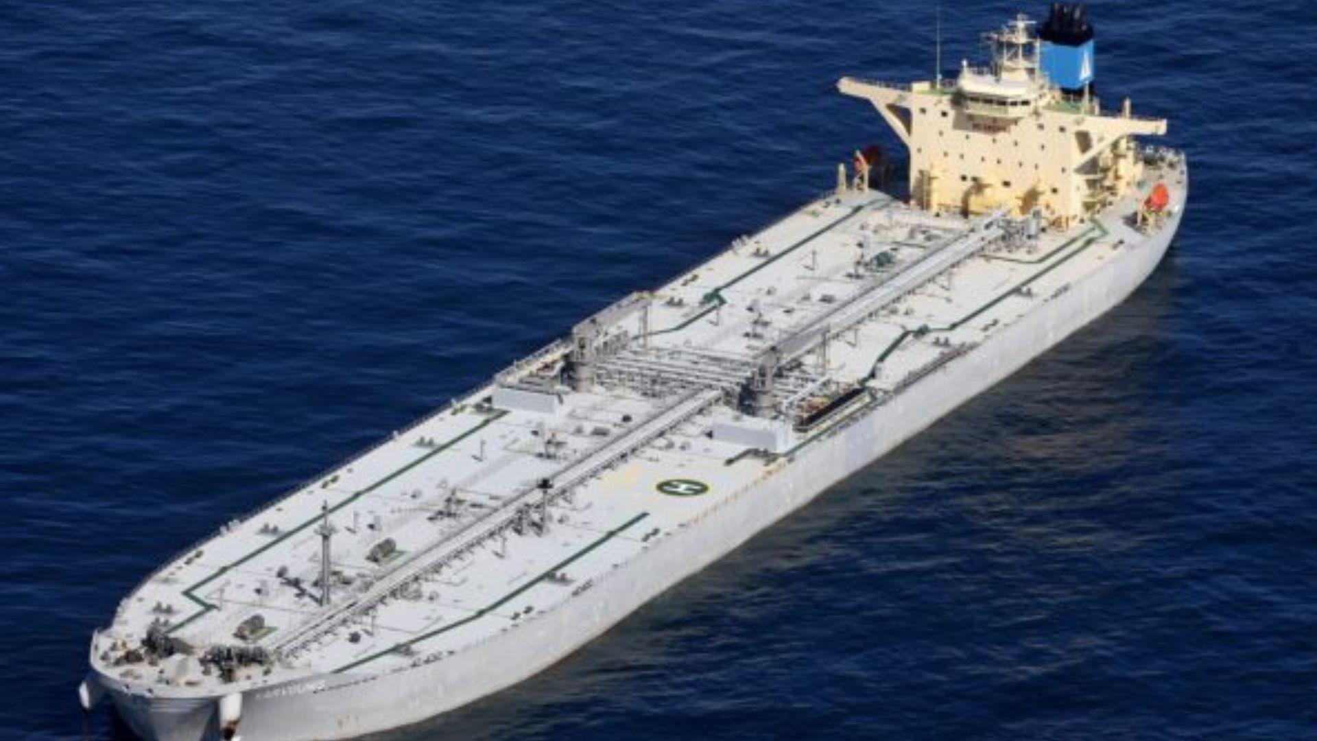 US Seizes Venezuela-Linked Tankers, Steps Up Crackdown on Sanctioned Oil