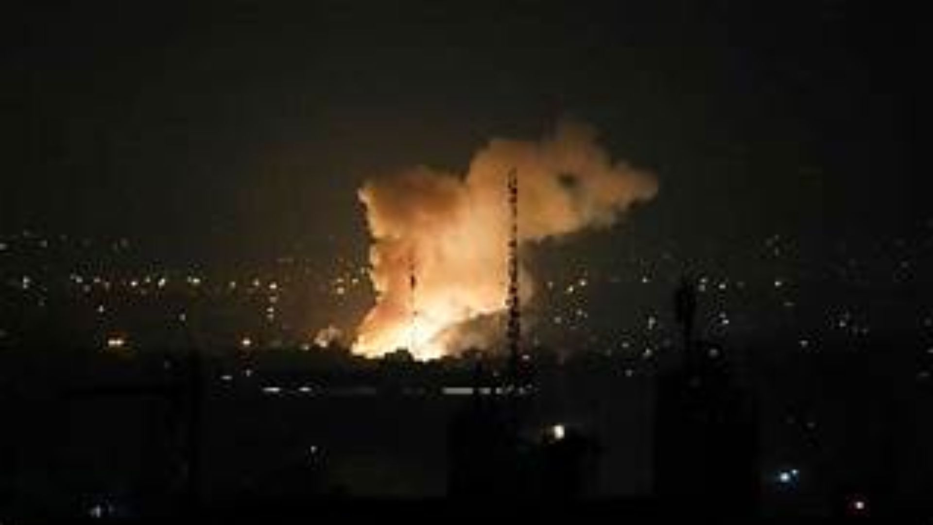 Iran Fires Missiles at Multiple Gulf Nations After Joint US-Israel Strike Iran Fires Missiles at Multiple Gulf Nations After Joint US-Israel Strike