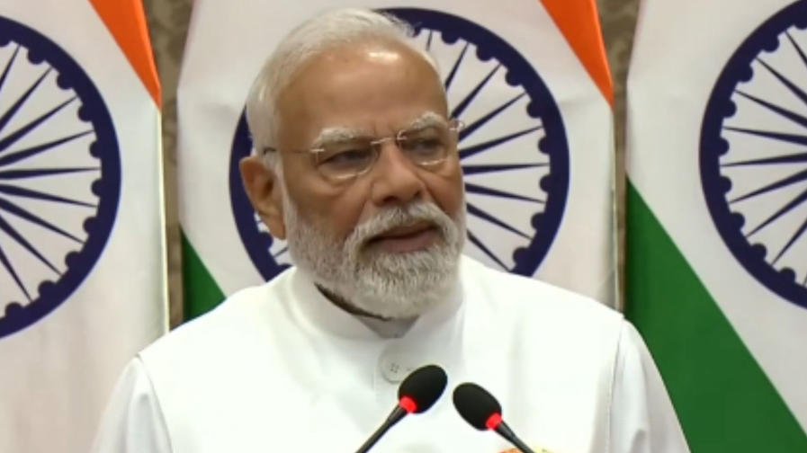 Modi Launches H-125 Helicopter Assembly Line with Macron, Calls France a ‘Special Partner’ Modi Launches H-125 Helicopter Assembly Line with Macron, Calls France a 'Special Partner'