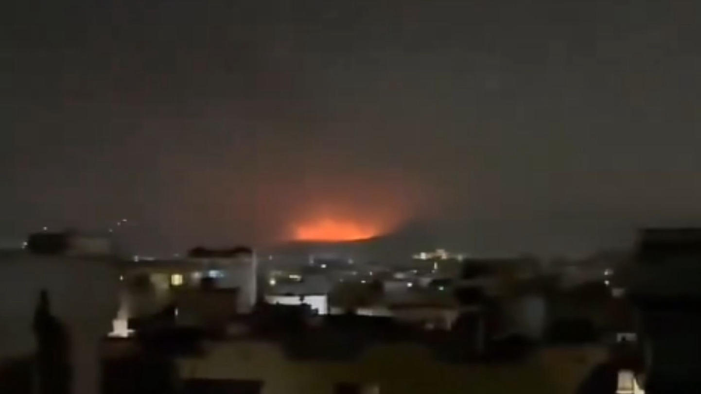 Pakistan Airstrikes on Kabul Escalate Border Conflict With Afghanistan