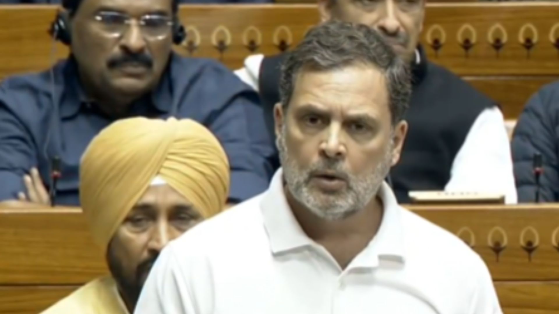 BJP MP Nishikant Dubey Seeks Rahul Gandhi’s Suspension, Rules Out Privilege Motion BJP MP Nishikant Dubey Seeks Rahul Gandhi’s Suspension, Rules Out Privilege Motion
