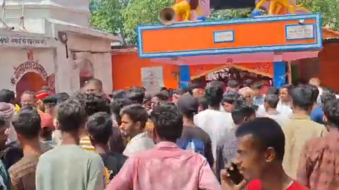 Eight Dead in Stampede at Sheetla Mata Temple in Nalanda, Bihar