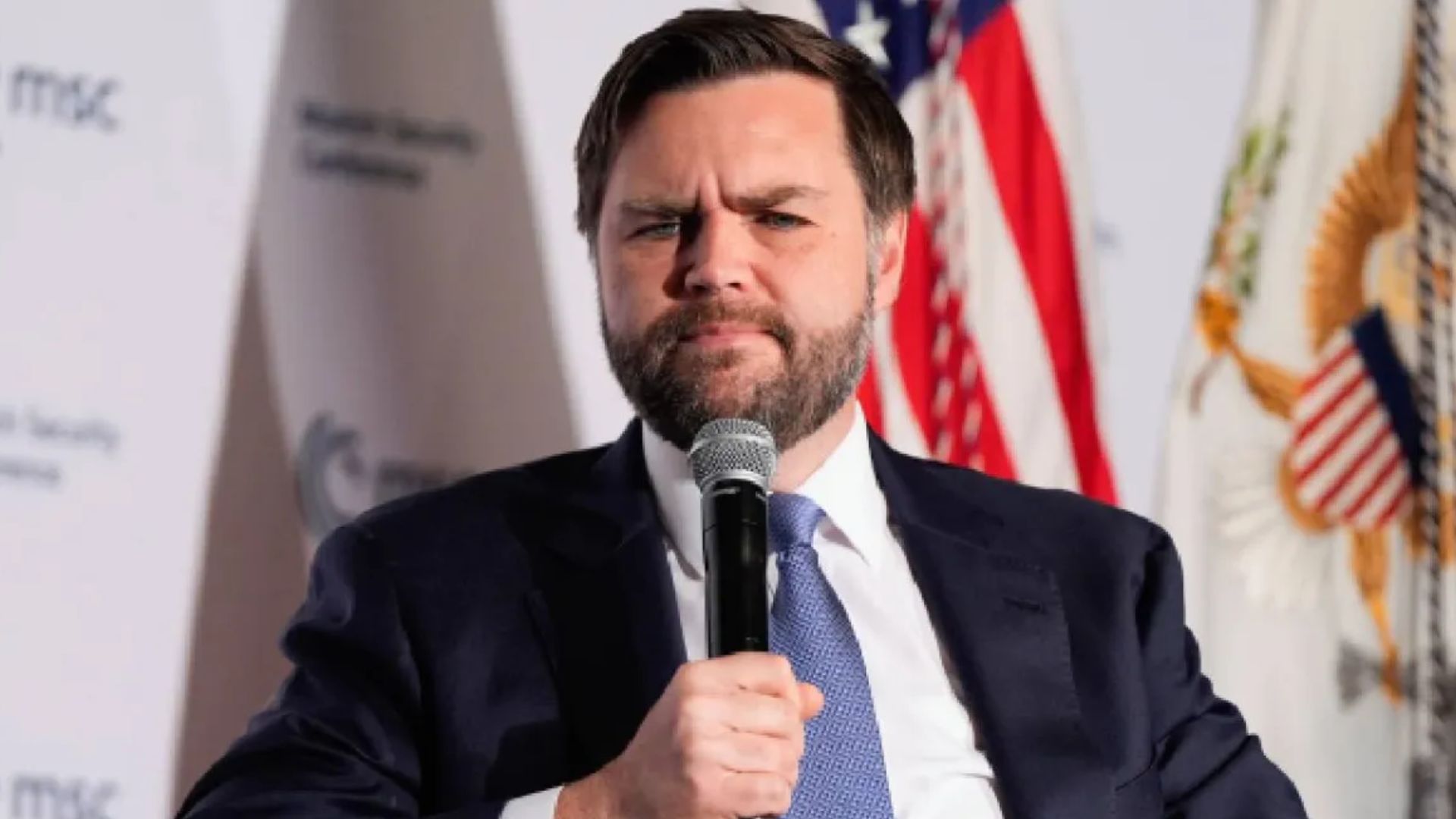 Iran Signals Willingness to Negotiate with JD Vance Over US Envoys Iran Signals Willingness to Negotiate with JD Vance Over US Envoys