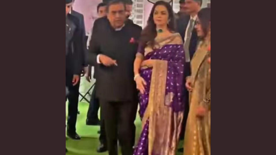 Nita Ambani Dazzles in Purple Saree with Statement Emerald Necklace at Mudit Adani–Ananya Diwanji Wedding