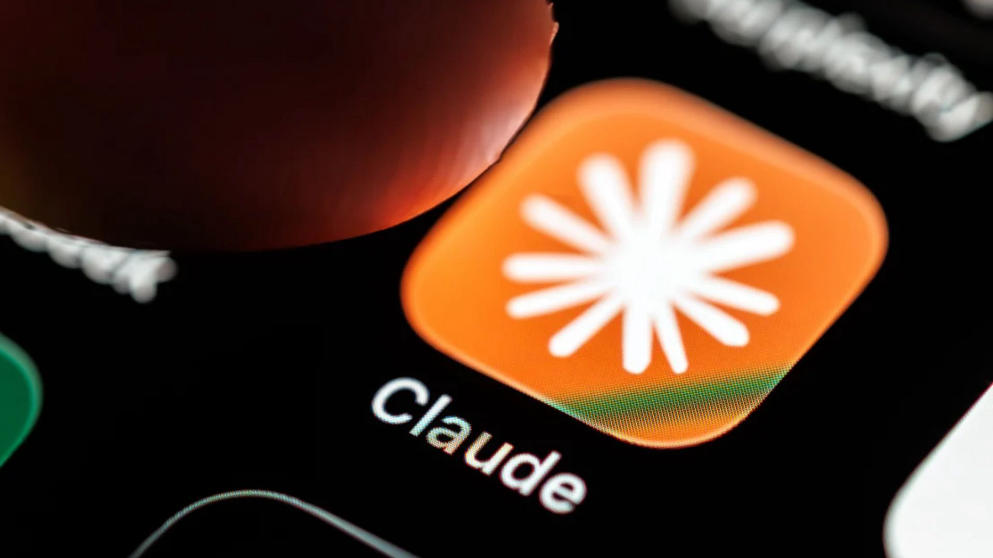 White House Plans to Remove Claude AI From Federal Networks