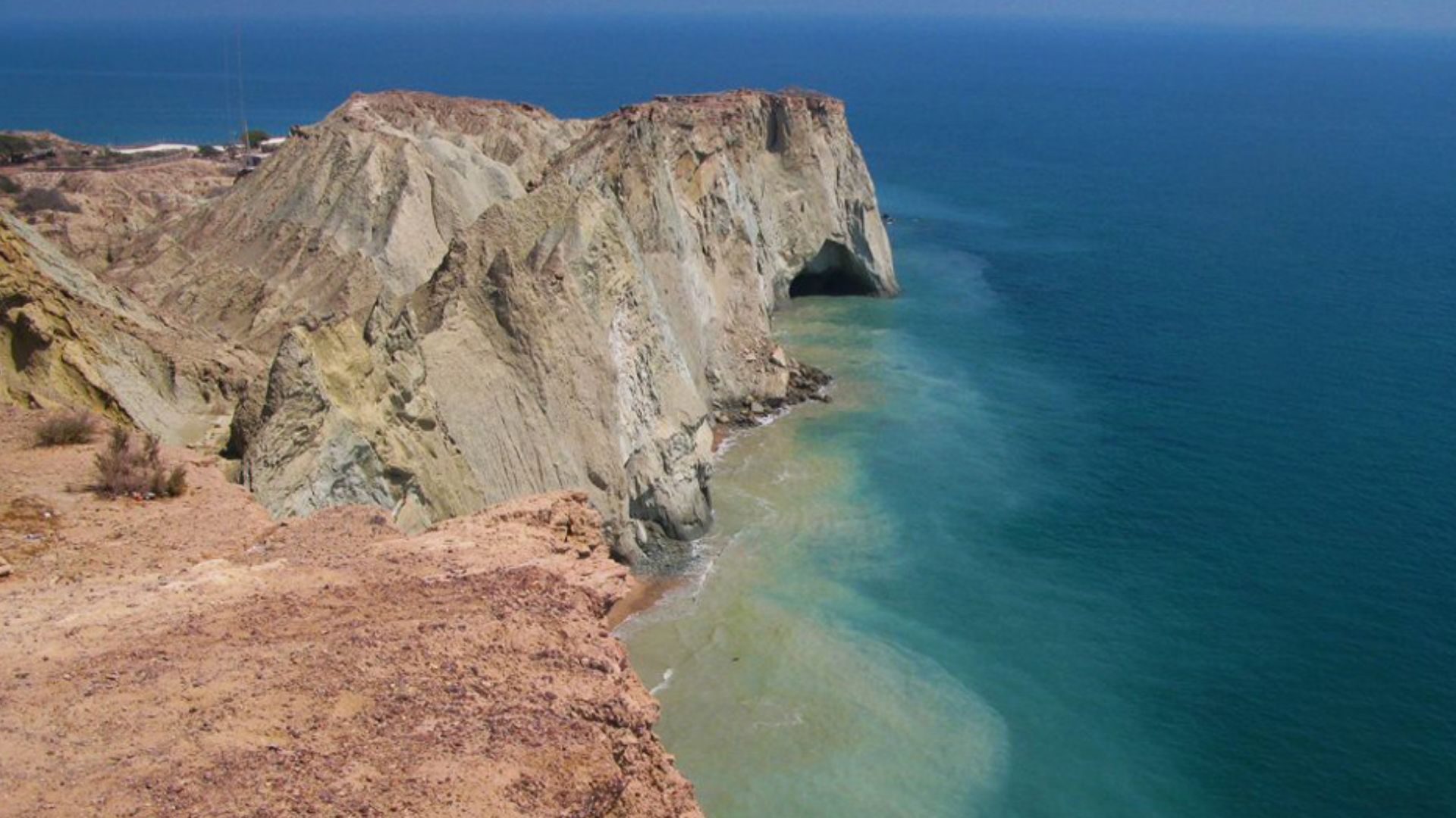 Why the World Is Watching Qeshm Island During the Strait of Hormuz Crisis