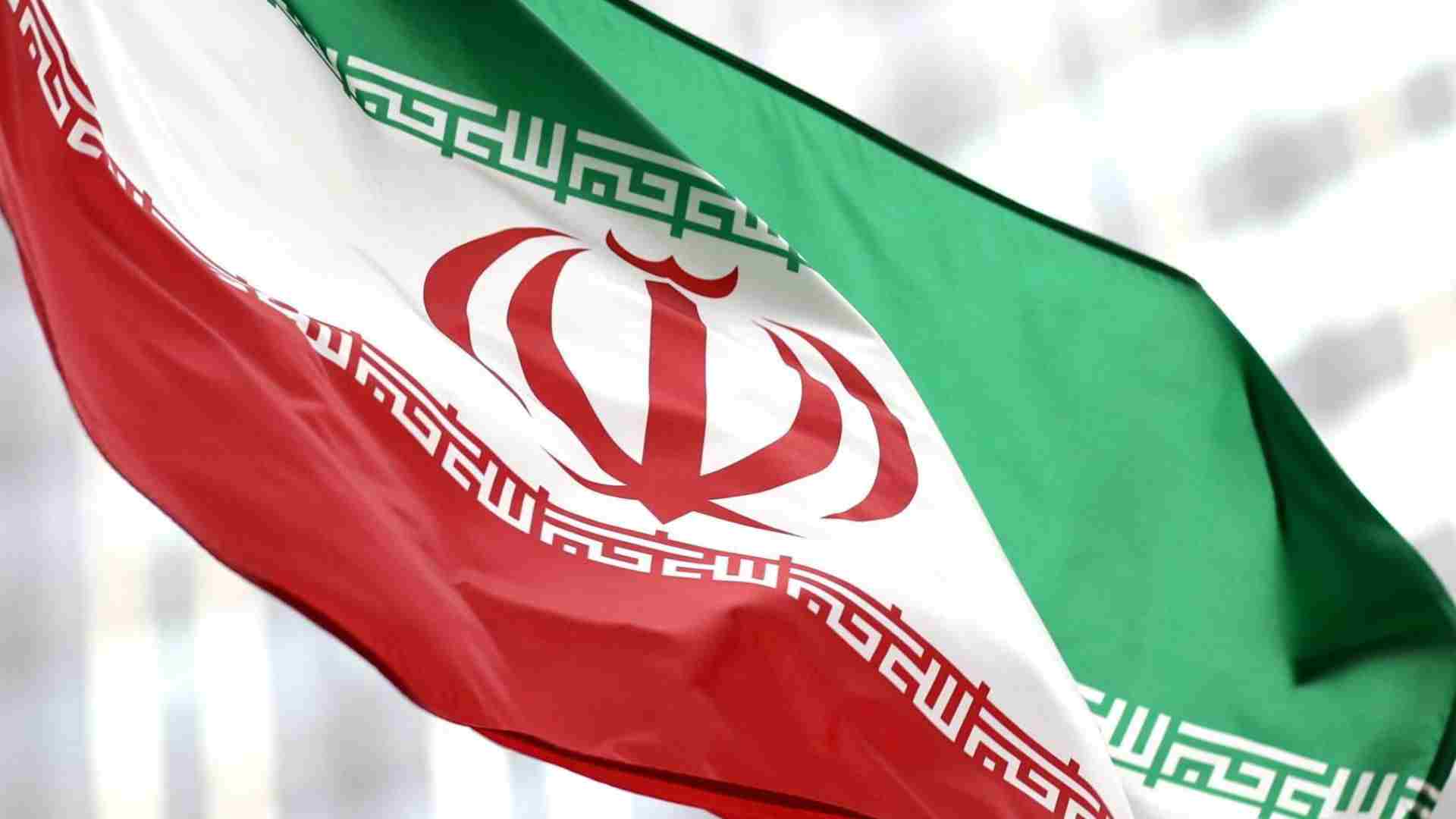 Iran Reviews US Proposals but Vows No ‘Compromise, Retreat’