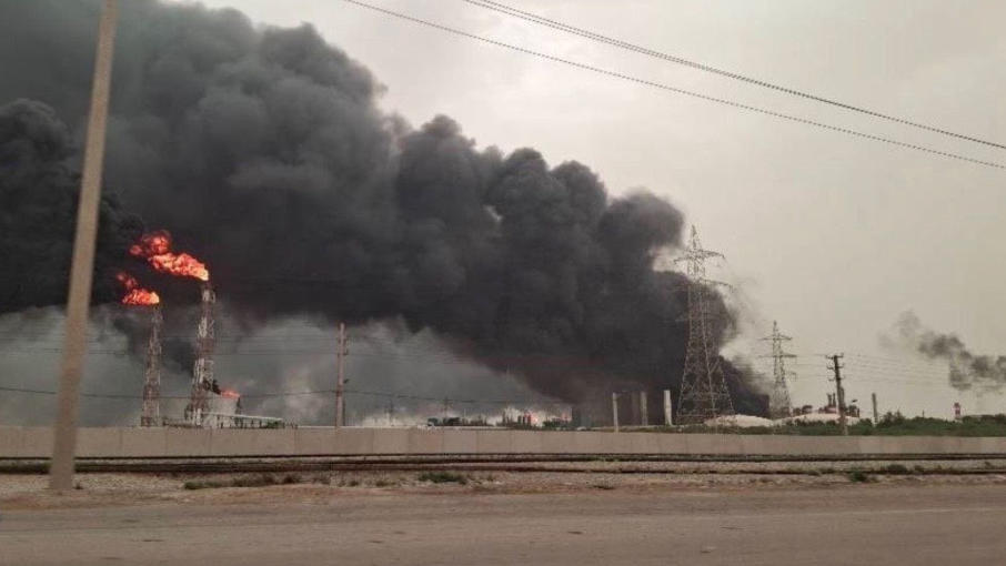 Strike Near Bushehr Nuclear Plant Kills One, IAEA Raises Alarm