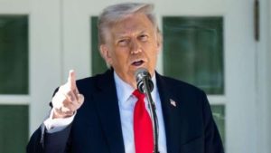 Trump Accuses Iran of Repeated Ceasefire Violations Ahead of Deadline