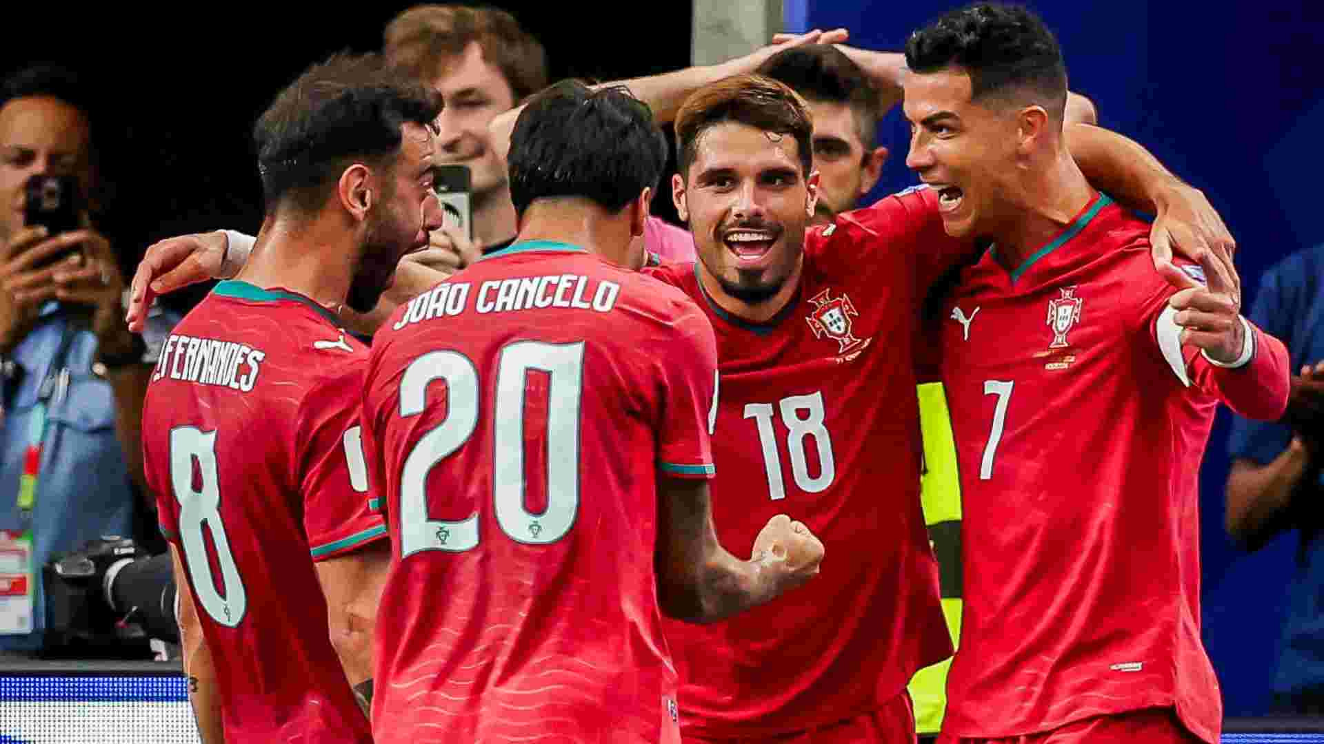 Cristiano Ronaldo Makes World Cup History as Portugal Thrash Uzbekistan 5-0 Cristiano Ronaldo Makes World Cup History as Portugal Thrash Uzbekistan 5-0