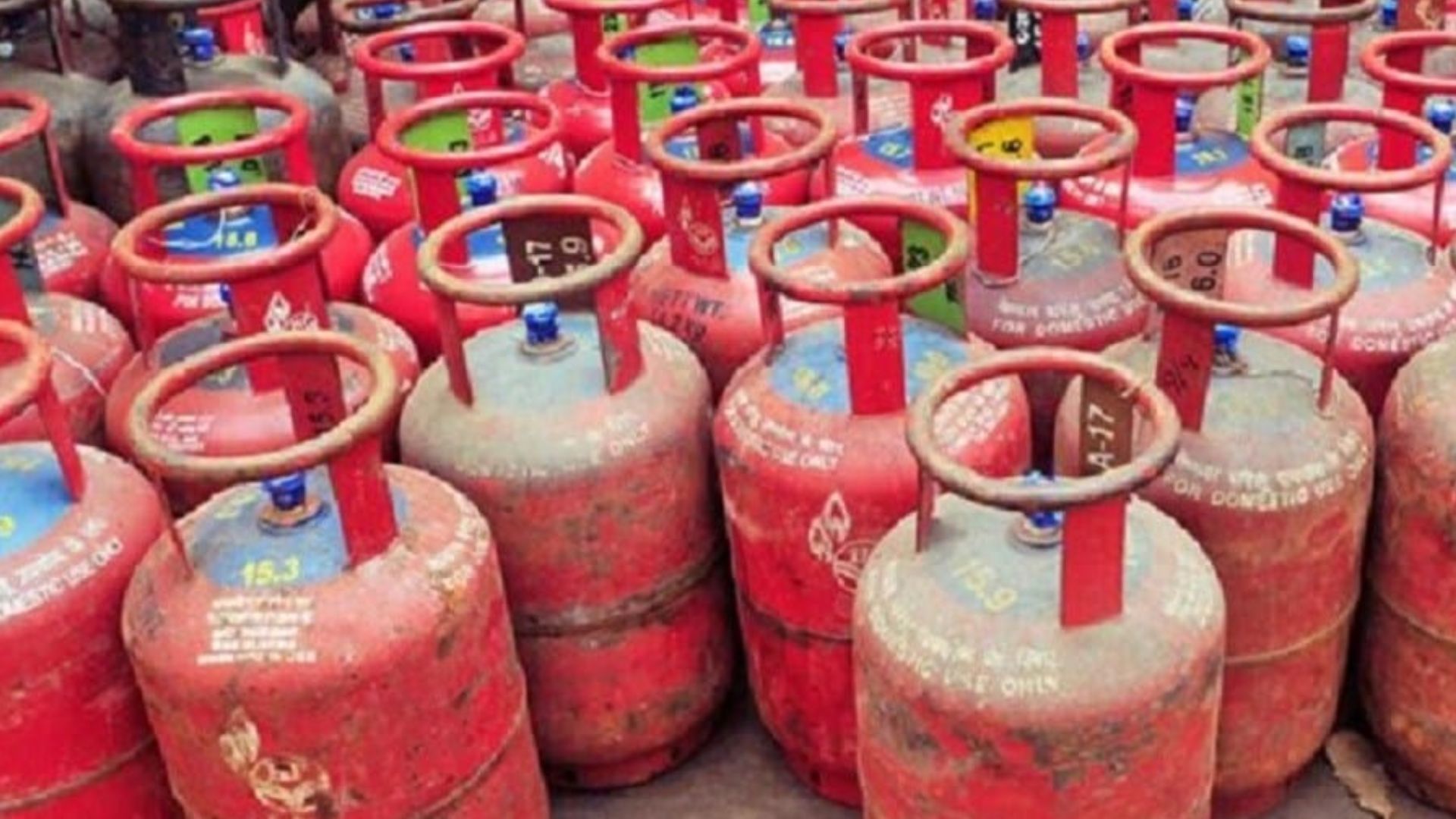 Domestic LPG Cylinder Price Increased Again by ₹29 Across India