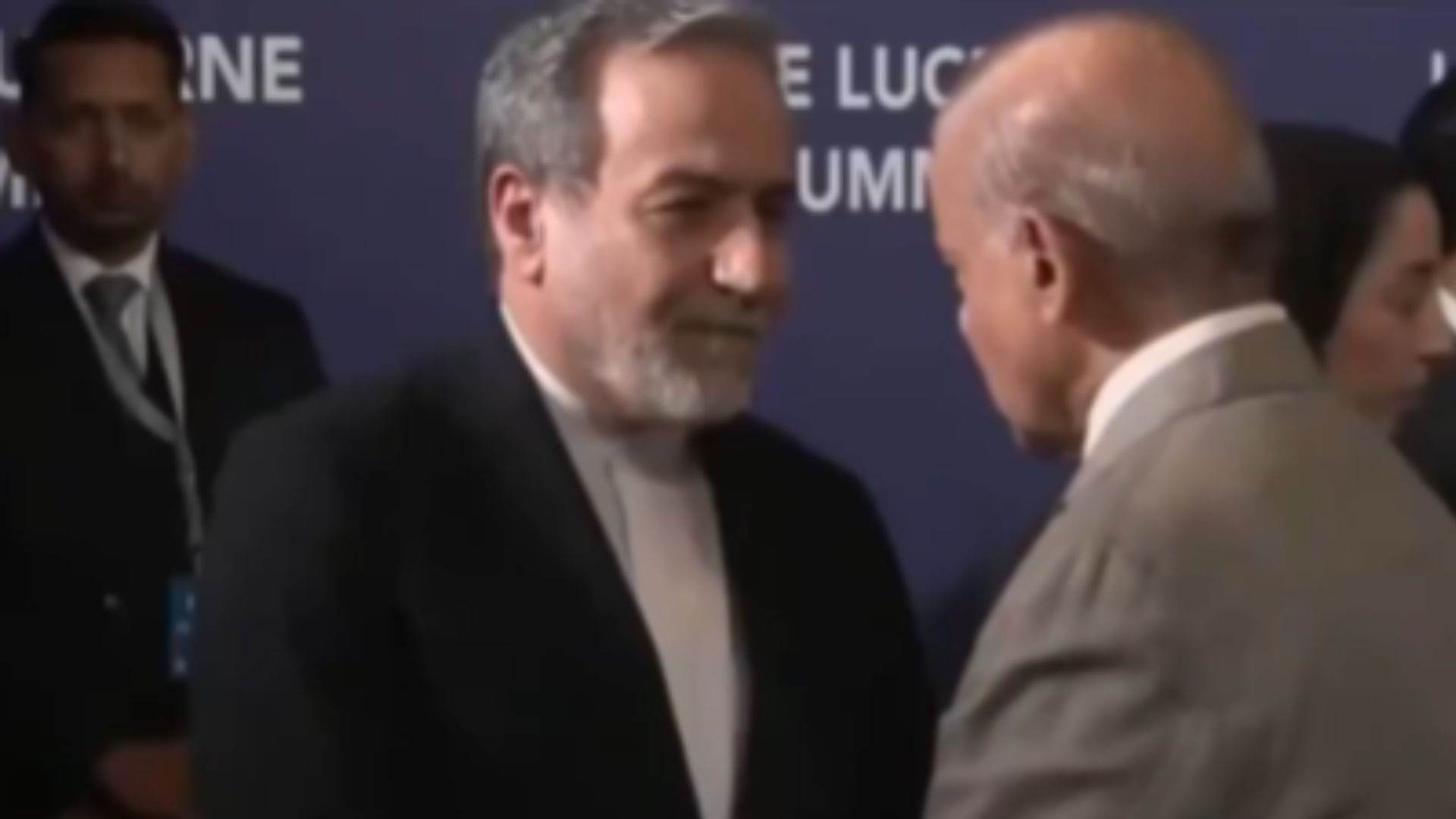 Fragile Ceasefire, Nuclear Disputes and Hormuz Concerns Dominate US-Iran Talks
