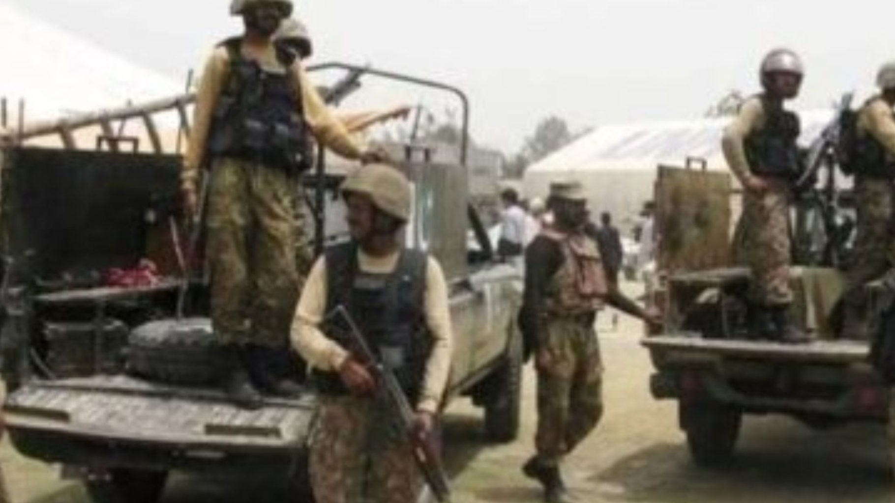 Pakistani Security Forces Kill 21 Militants in Khyber Pakhtunkhwa Operations