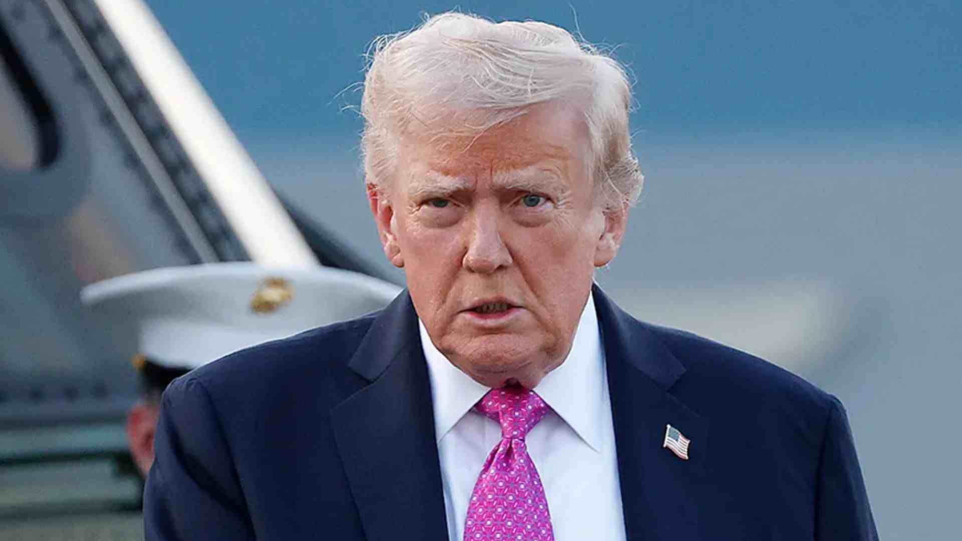 Secret US Operation Allowed 200 Ships to Cross Hormuz Safely, Says Trump Secret US Operation Allowed 200 Ships to Cross Hormuz Safely, Says Trump
