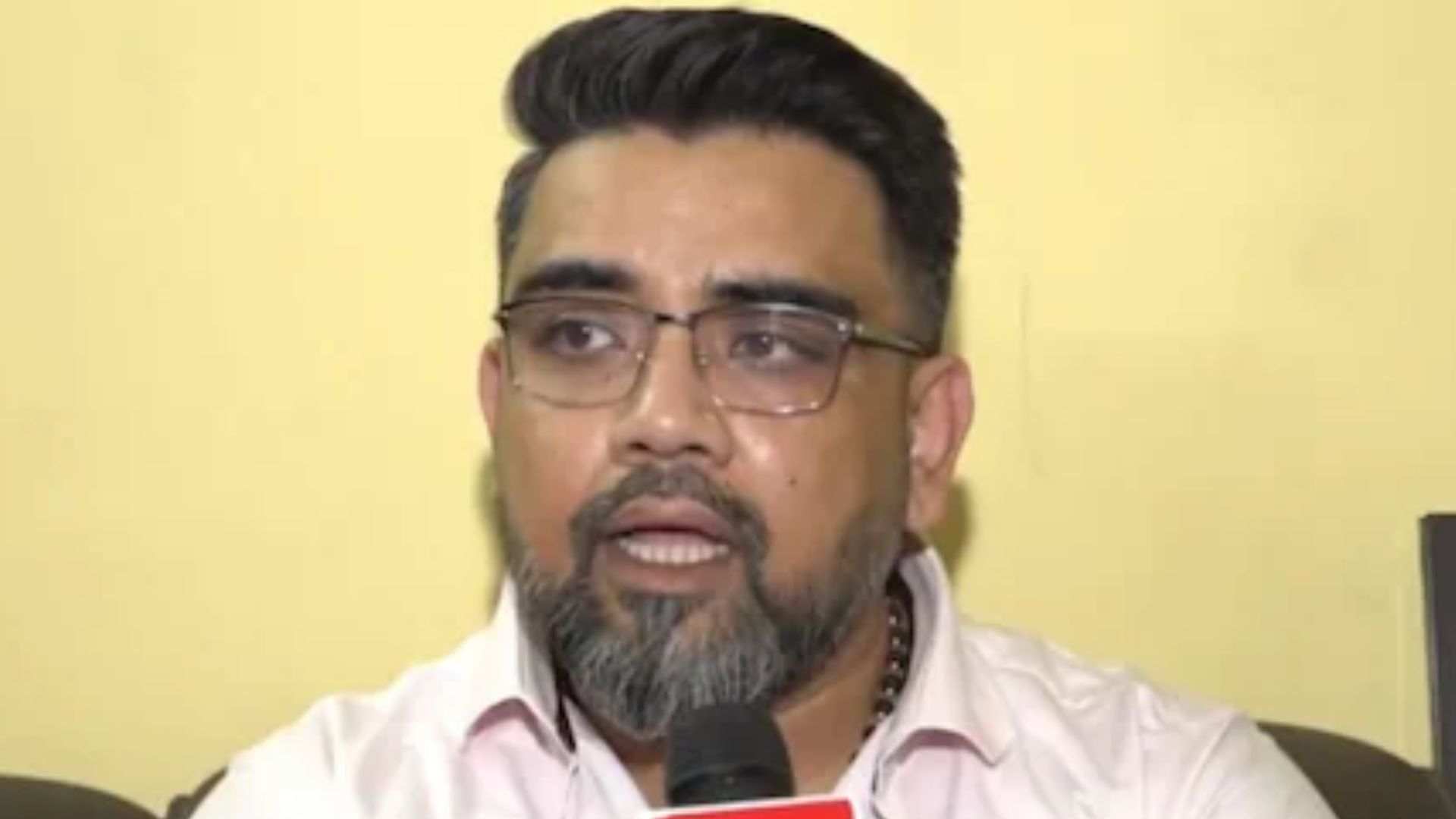 Suspended TMC Leader Claims Support of 50 MLAs, Escalating Party Crisis