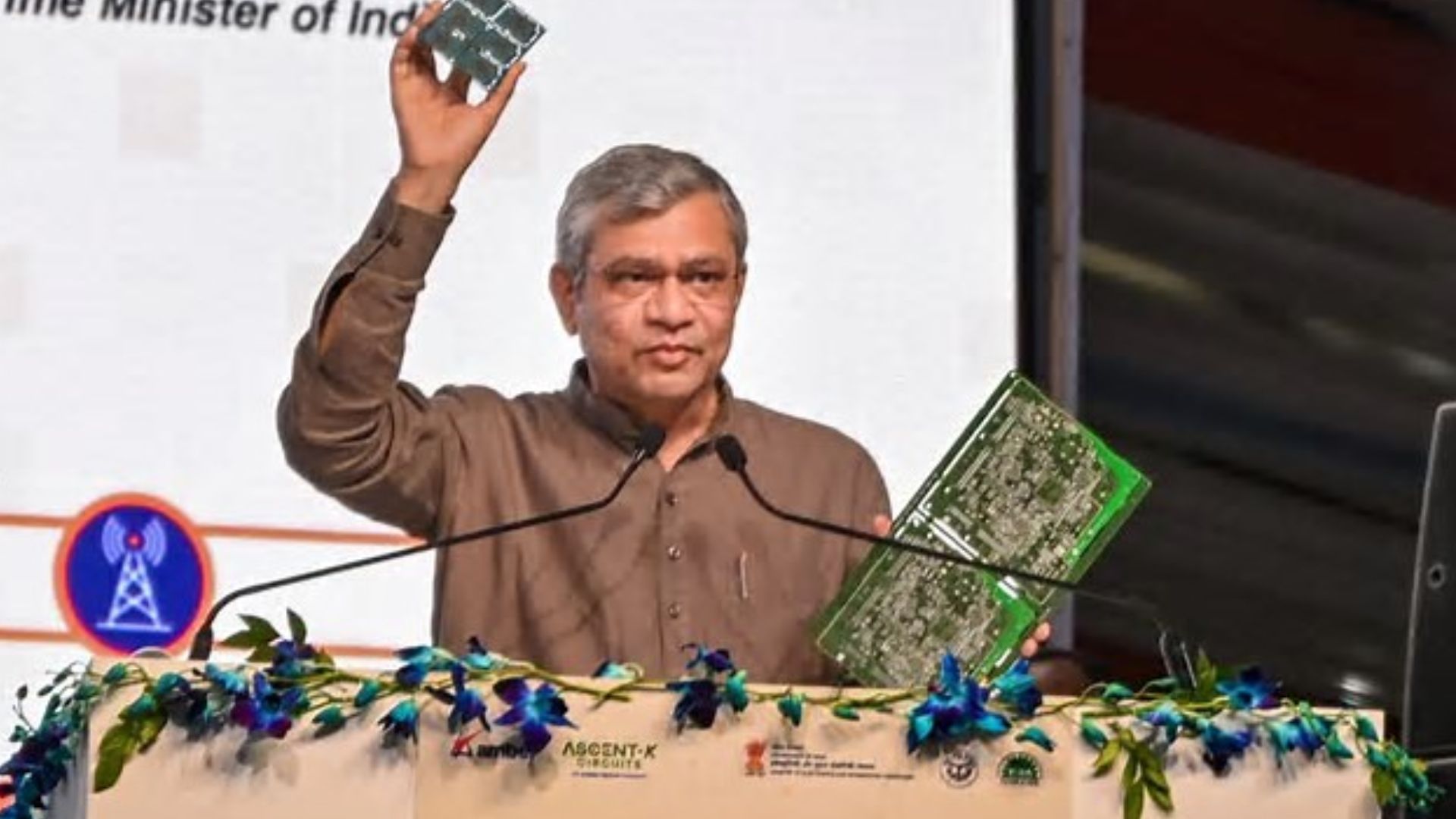 Cabinet Approves Rs 1.28 Lakh Crore Semicon 2.0, Clears Rs 62,500 Crore Mobile Manufacturing Scheme