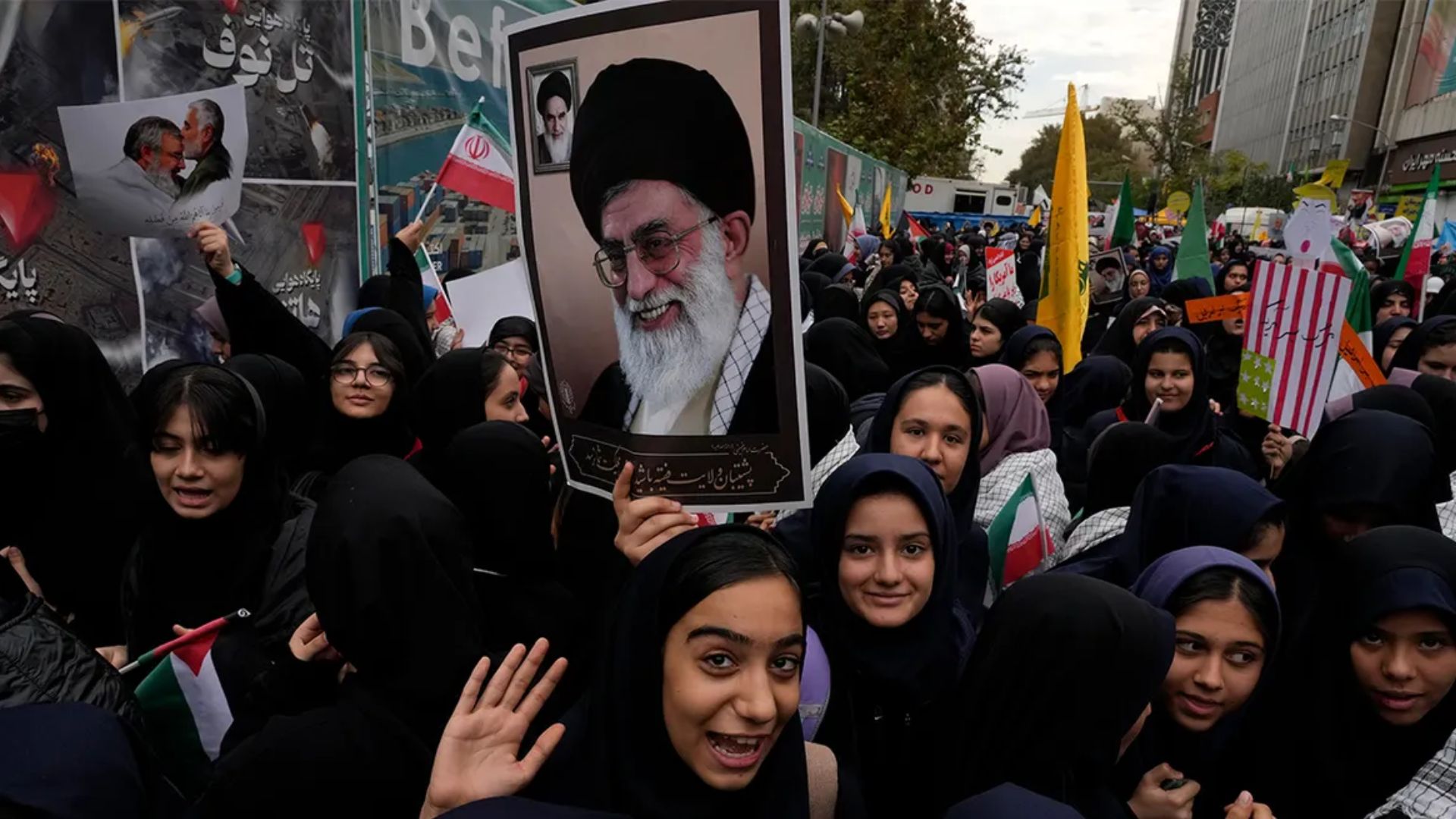 Millions Attend Ayatollah Ali Khamenei’s Funeral as Red ‘Flags of Revenge’ Draw Global Attention Millions Attend Ayatollah Ali Khamenei's Funeral as Red 'Flags of Revenge' Draw Global Attention