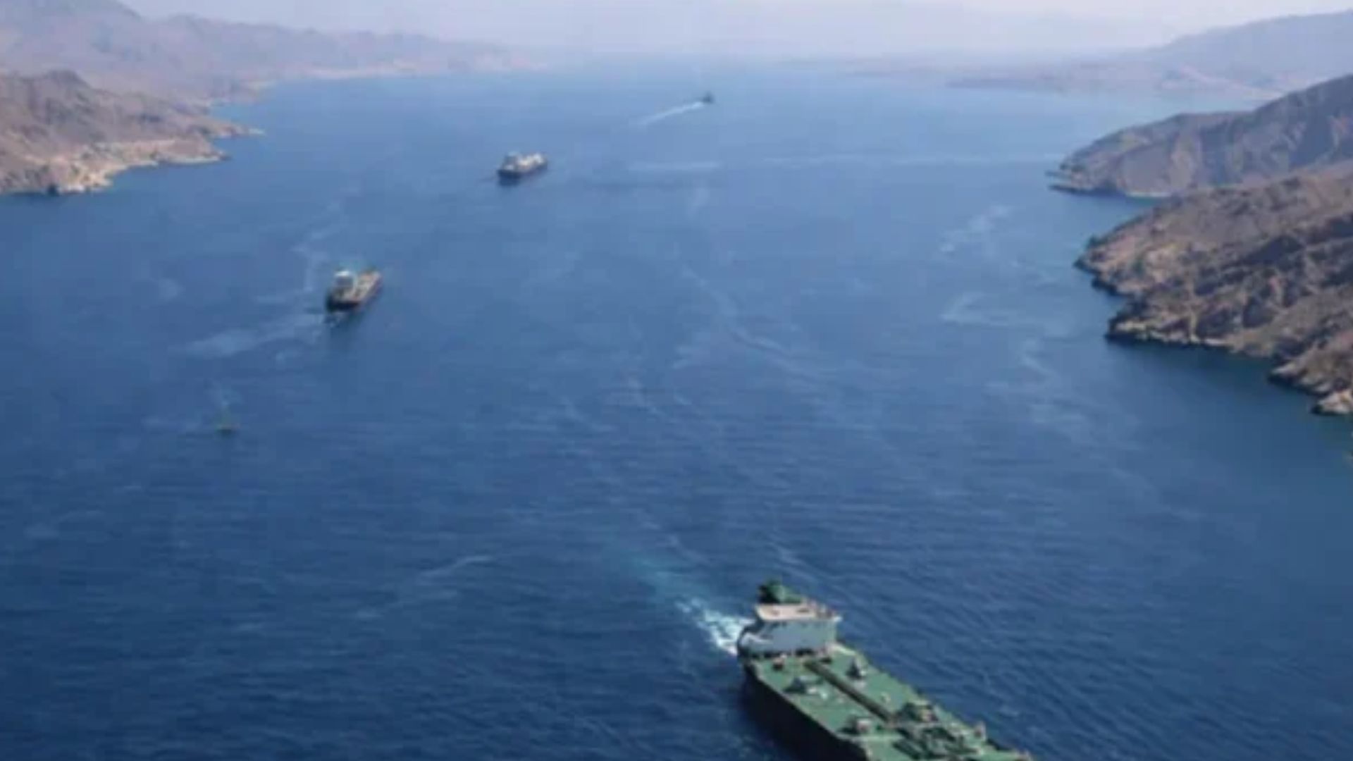 Iran-Oman Deal Sets New Shipping Routes Through Strait of Hormuz Amid Crisis Iran-Oman Deal Sets New Shipping Routes Through Strait of Hormuz Amid CrisisvIran-Oman Deal Sets New Shipping Routes Through Strait of Hormuz Amid Crisis