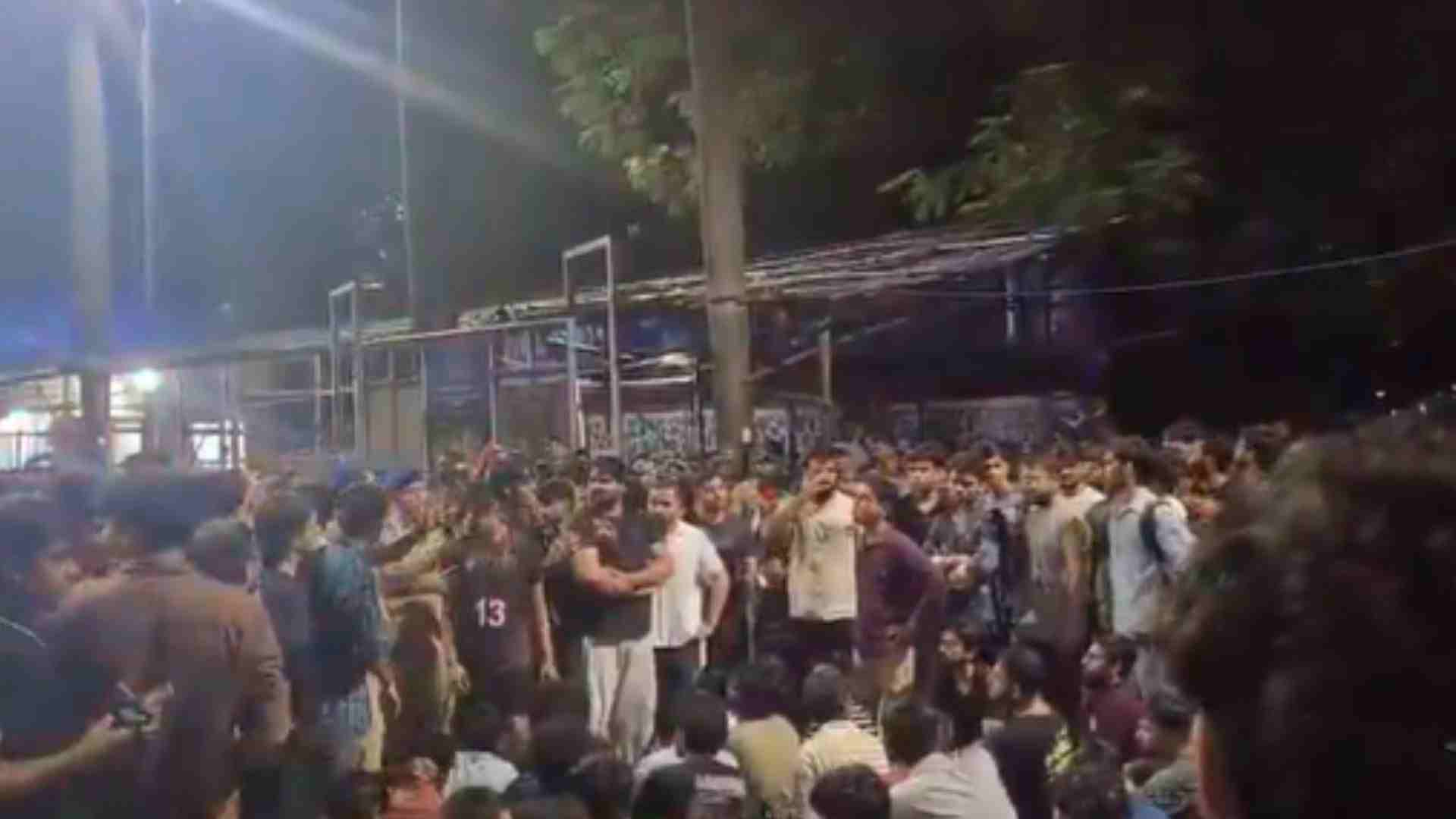 IIT-Bombay Student Death Parents Join Protest, Demand Answers From Institute