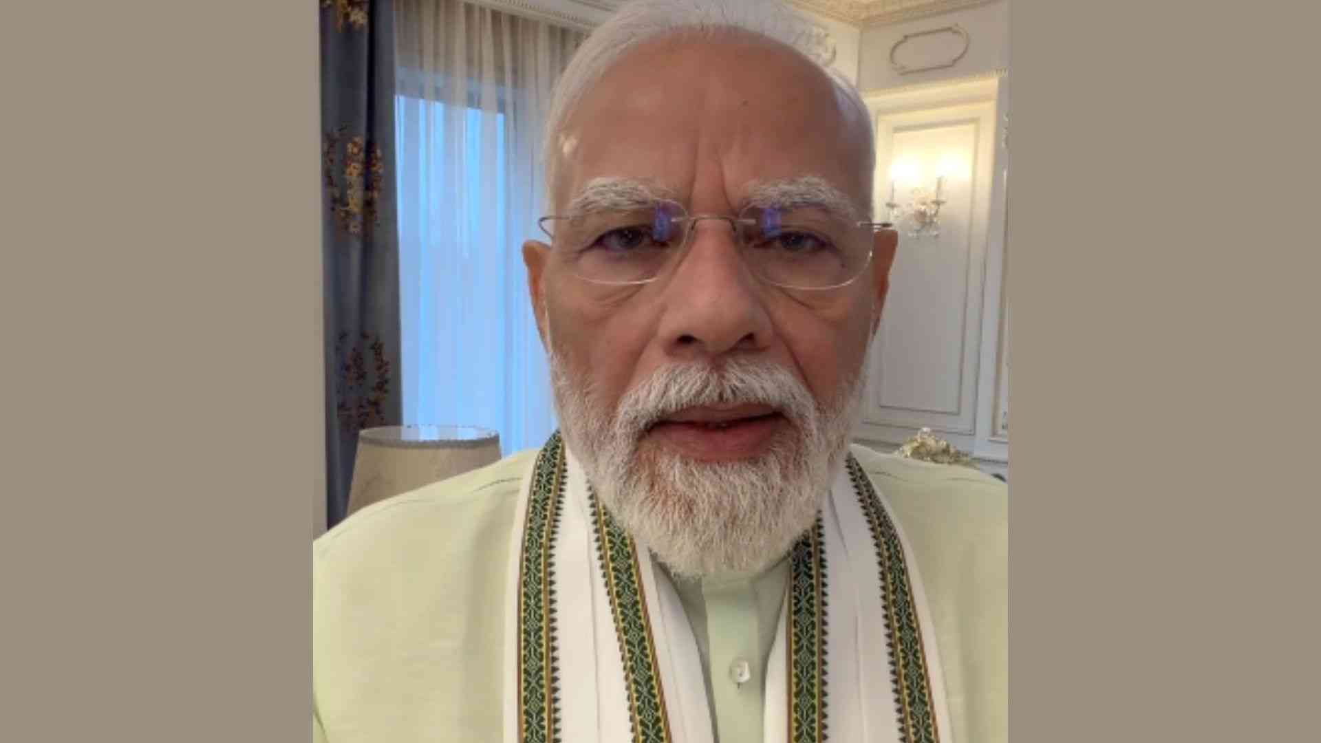 PM Modi Links 7.8% Growth to ‘Swadeshi’ Push, Urges Domestic Spending
