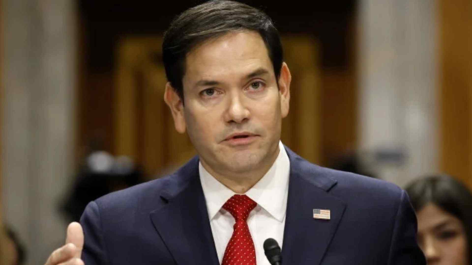 US Warns of Iranian Plots Against American Officials as Trump Threatens Fresh Strikes